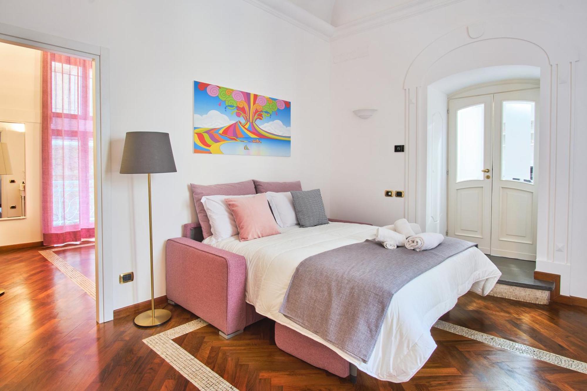Pink Star Napoli Luxury Apartment ภายนอก รูปภาพ